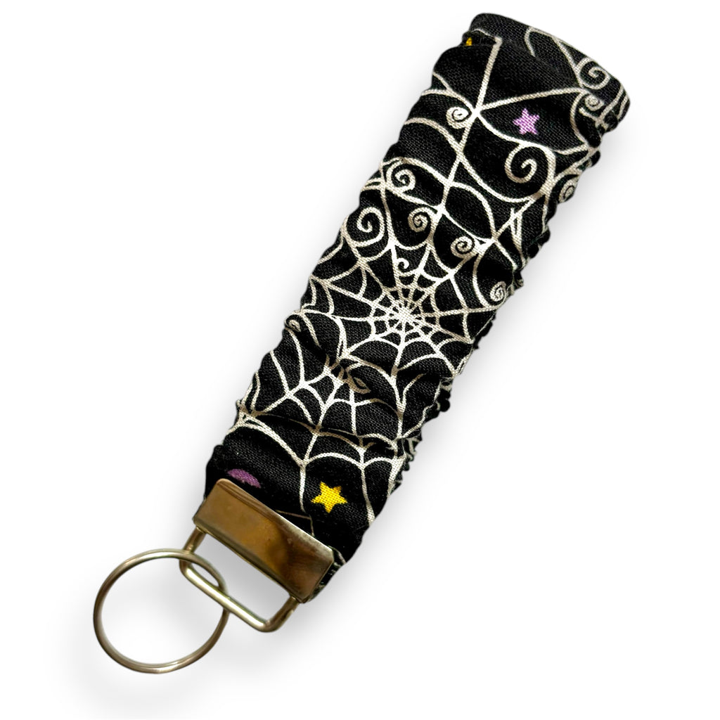 SPIDERWEB SCRUNCHIE KEY FOB