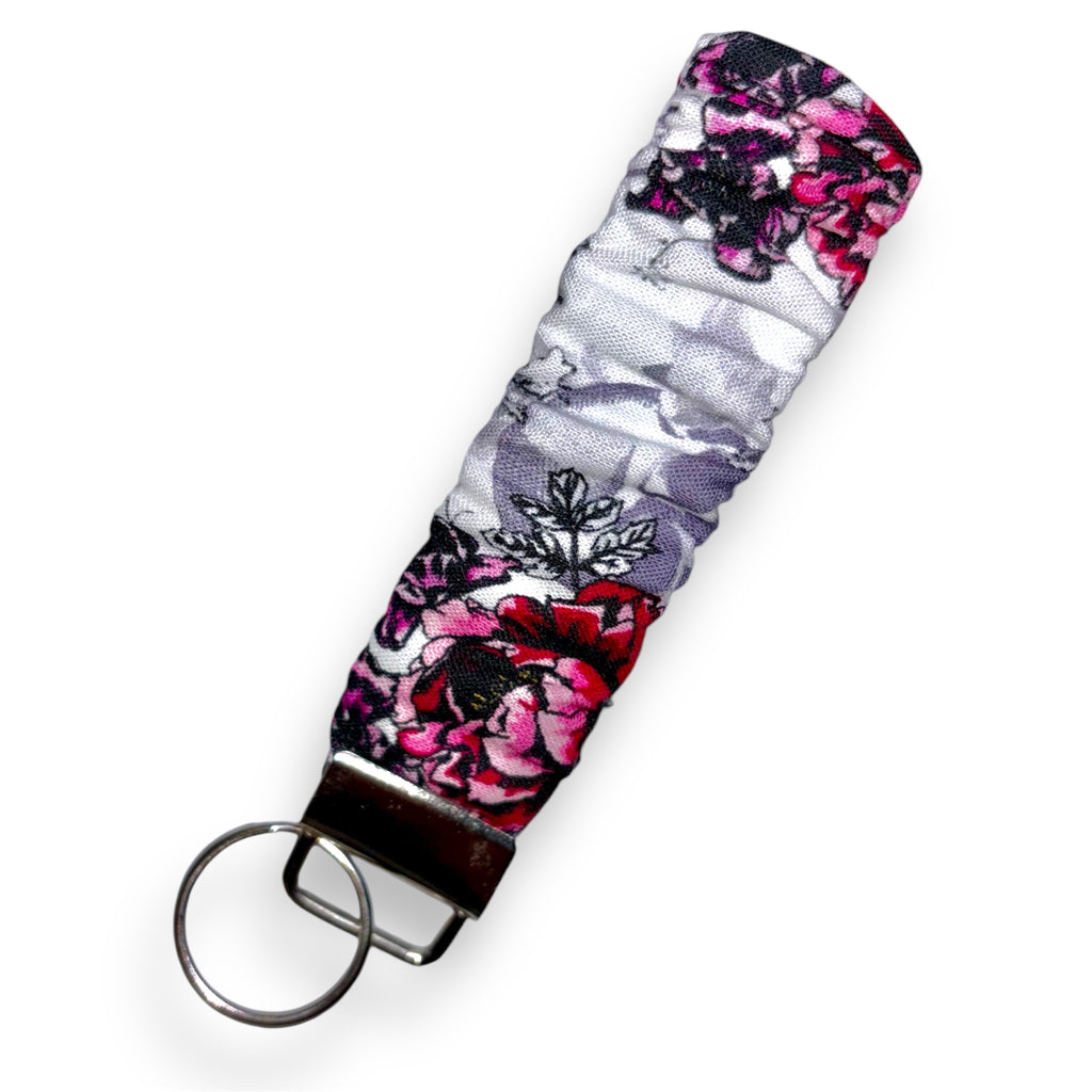 SKULLS AND ROSES SCRUNCHIE KEY FOB